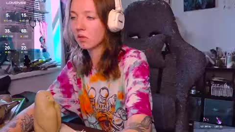 leona online show from 07-14-26, 11:27