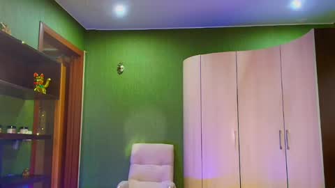 Leona tracie online show from 05-18-26, 11:38