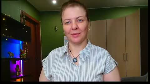 Leona tracie online show from 07-06-26, 08:11