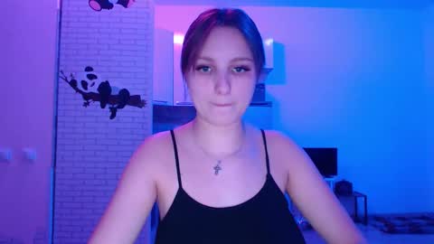 Leonaalove online show from 03-12-26, 04:24