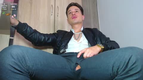 Snapshot of leonal_oconer chatting on 07-17-26, 04:45 iam leonal online show from 07-17-26, 04:45
