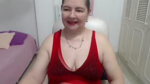 leonela   online show from 07-05-26, 11:34