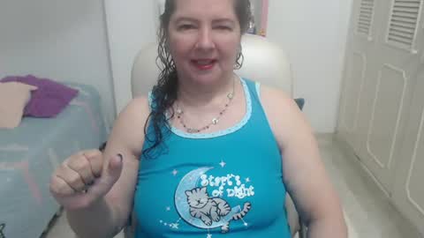 leonela   online show from 07-16-26, 11:55