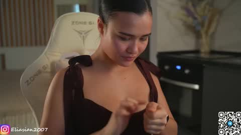 Leora online show from 02-21-26, 01:56