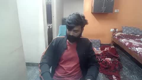 Leo online show from 12-29-24, 03:46