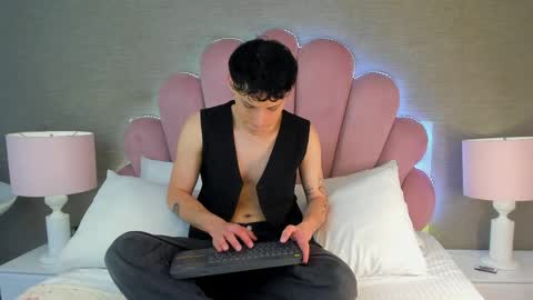 LephyStar online show from 04-28-26, 03:11