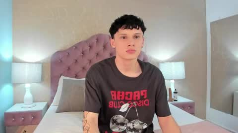 LephyStar online show from 05-11-26, 03:45