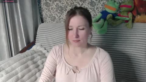 Snapshot of lesanamagic chatting on 05-23-26, 06:34 LesanaMagic online show from 05-23-26, 06:34