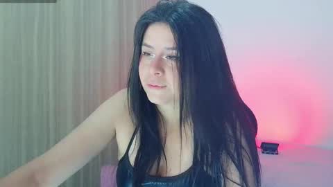 Snapshot of leslystone_ chatting on 04-15-26, 02:40 Lesly online show from 04-15-26, 02:40