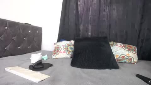 lessliee online show from 12-13-24, 02:05