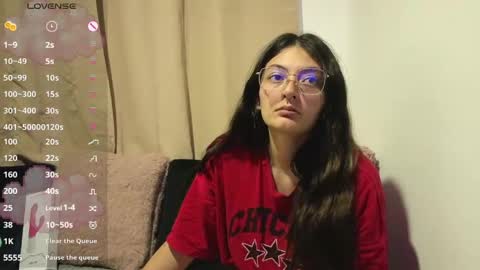lessliee online show from 05-08-26, 07:25