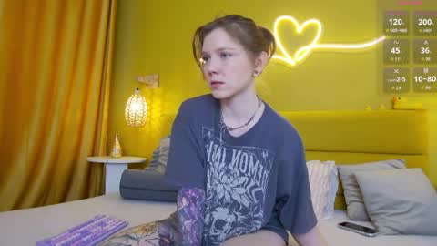 Lessy online show from 04-07-26, 03:18