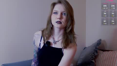 Lessy online show from 07-08-26, 03:33