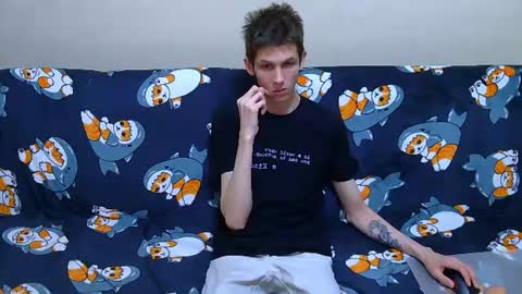 lester_broo online show from 06-17-26, 09:49
