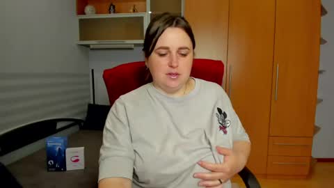 Naomi online show from 05-29-26, 07:06