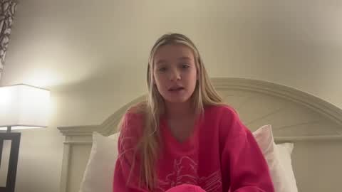 lexisRose online show from 01-03-25, 12:11