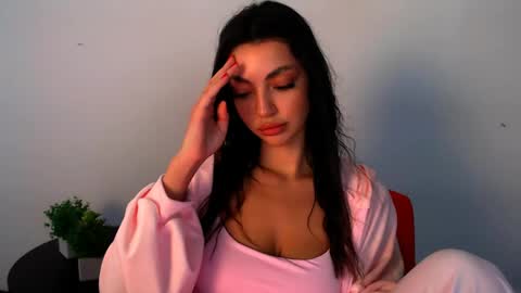 Alexia online show from 05-28-26, 12:13