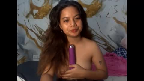 LEXIE online show from 05-19-26, 01:39