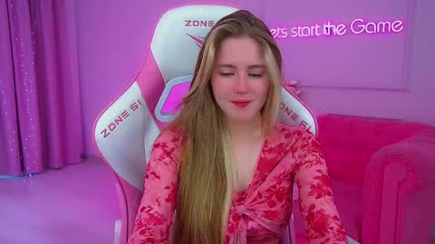 Lexi online show from 06-09-26, 06:25