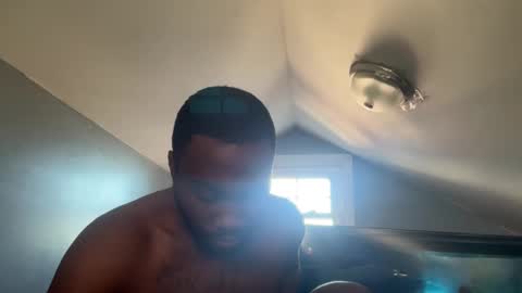 Snapshot of lexsteelejr09 chatting on 01-15-25, 01:41 BBC online show from 01-15-25, 01:41