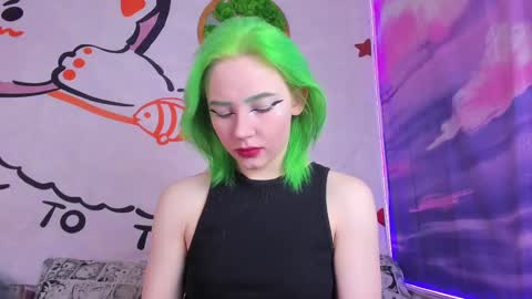 Snapshot of lexy_l0vy chatting on 02-14-25, 06:12 LexxxY online show from 02-14-25, 06:12