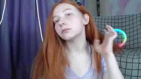 Snapshot of lexy_l0vy chatting on 10-17-25, 07:44 LexxxY online show from 10-17-25, 07:44