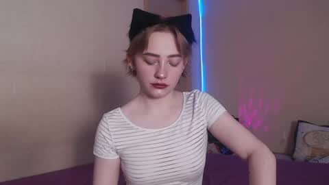 Snapshot of lexy_l0vy chatting on 04-12-26, 06:51 LexxxY online show from 04-12-26, 06:51