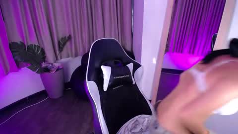 lexy_storm_18 online show from 04-25-26, 09:01