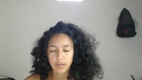 lolita online show from 02-05-25, 04:03