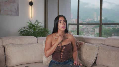 INSTA leylasteel model         online show from 05-02-26, 10:37