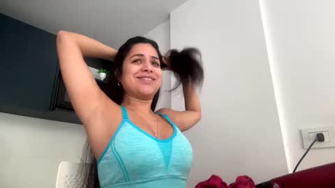 Leyna  online show from 04-13-26, 06:13