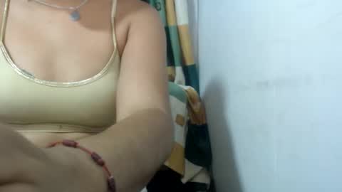 Snapshot of lhiam_save18 chatting on 02-17-26, 12:18 lhiam online show from 02-17-26, 12:18