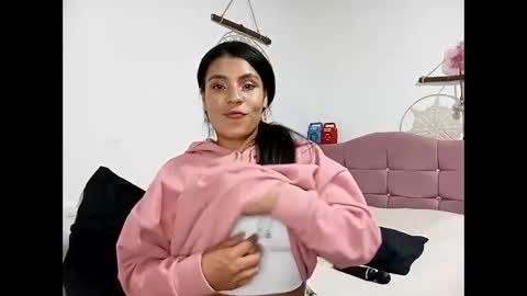 Snapshot of lia_hottie chatting on 02-24-26, 01:58 Lia online show from 02-24-26, 01:58