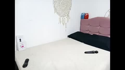 Snapshot of lia_hottie chatting on 02-26-26, 04:55 Lia online show from 02-26-26, 04:55