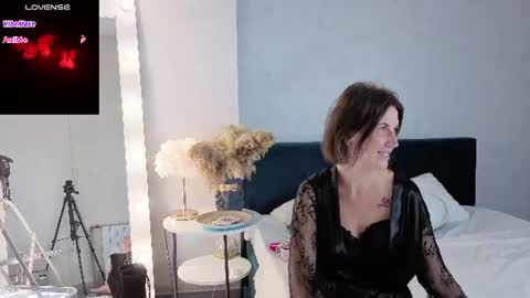lia_reyn online show from 07-02-26, 11:49