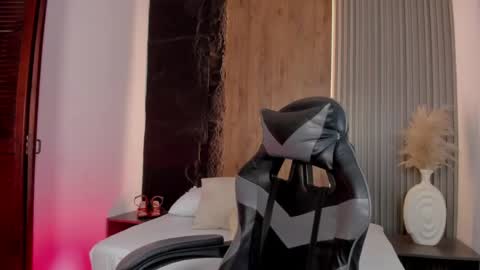 Lia  online show from 05-29-26, 02:42