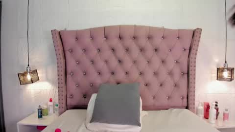 lia_sofiia online show from 05-11-26, 09:04