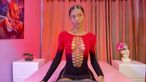 Snapshot of liaa_taylor1 chatting on 02-04-26, 05:02 Lia online show from 02-04-26, 05:02