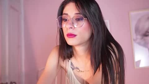 Lia  online show from 03-26-26, 12:11