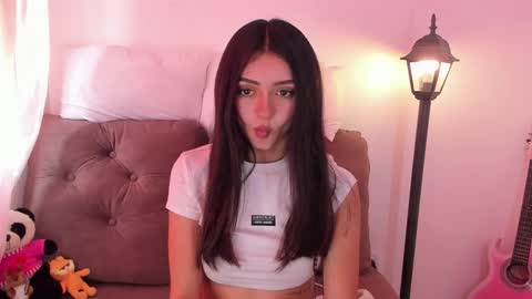 Lia 3 online show from 02-13-26, 05:20