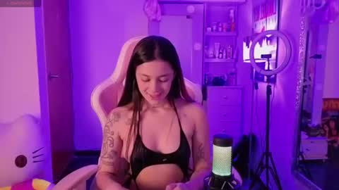 Snapshot of liabutera chatting on 06-16-26, 09:50 Lia Butera online show from 06-16-26, 09:50