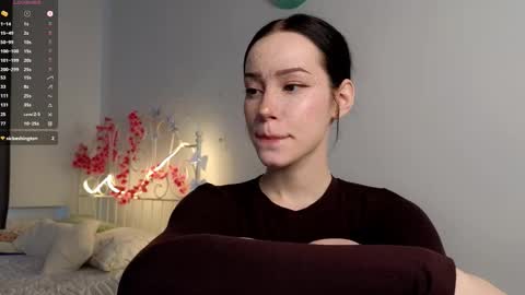 Lia  online show from 03-21-26, 09:47