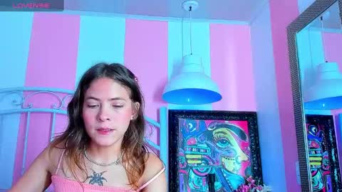 Snapshot of liah_grey8 chatting on 12-21-24, 12:09 ---Liah--- online show from 12-21-24, 12:09