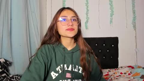 Liah  online show from 05-17-26, 03:59