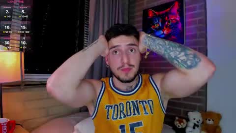 Snapshot of liam_oficial chatting on 07-02-26, 03:23 liam online show from 07-02-26, 03:23