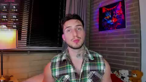 Snapshot of liam_oficial chatting on 07-03-26, 04:52 liam online show from 07-03-26, 04:52