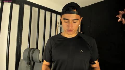 LiamDeep online show from 09-19-25, 01:51