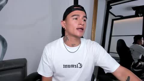 LiamDeep online show from 10-04-25, 06:39