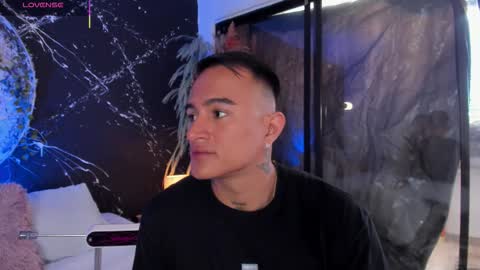 LiamDeep online show from 12-20-25, 05:42