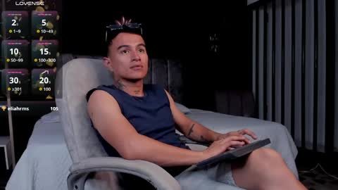 Snapshot of liamdeep_ chatting on 05-16-26, 12:18 LiamDeep online show from 05-16-26, 12:18